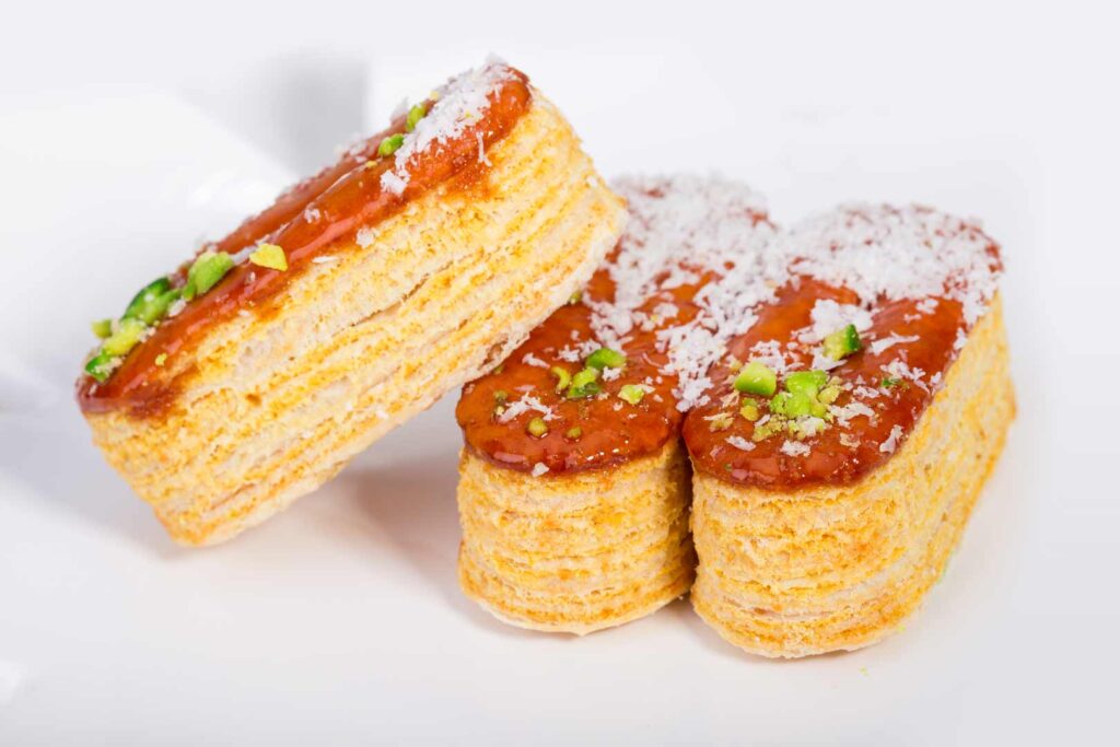 قنادی هتل بزرگ چمران